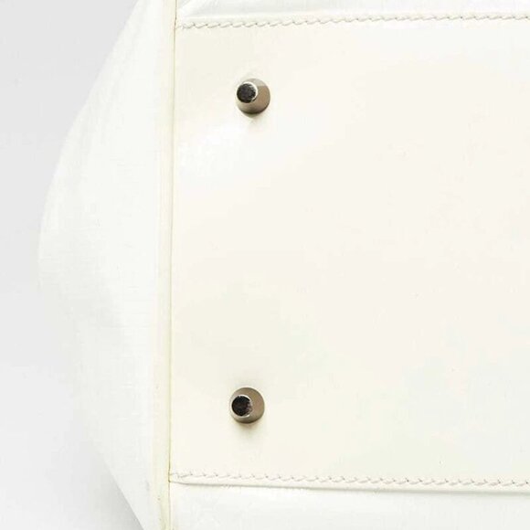 Burberry White Check Embossed Patent Leather Canterbury Tote Bag - Picture 9 of 12